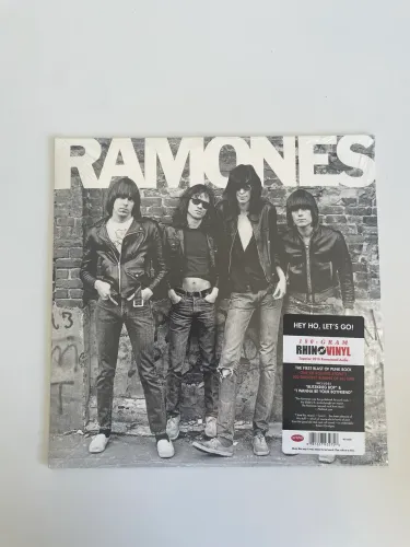 Disco de Vinil Ramones - Hey Ho, Let?s Go!
