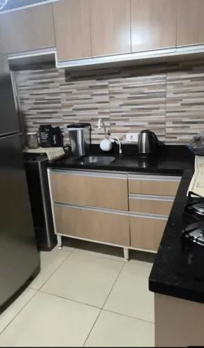 Negócio excelente casa, com 130mts construídos e barracão de comércio na frente.