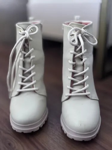 Bota Off White Vizzano 38