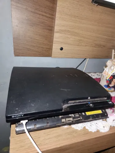 PLAYSTATION 3 semi novo