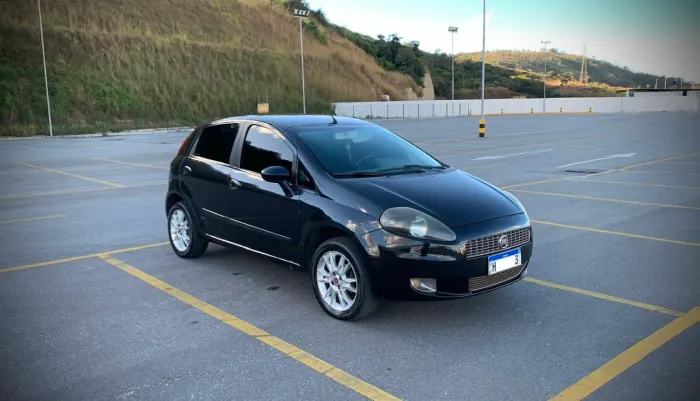 Fiat Punto ELX 1.4 Fire Flex 8V 5P 2008