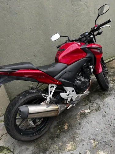 CB 500F com abs pouquíssima rodada . Excelente estado