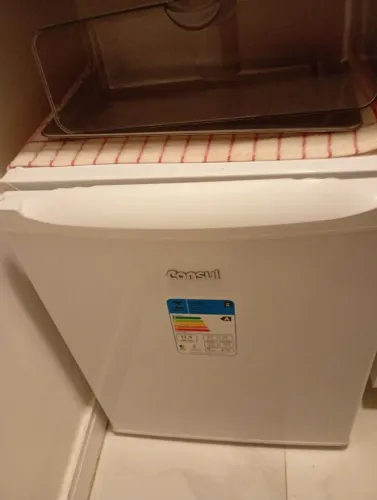 Frigobar Consul Compacto 80 L