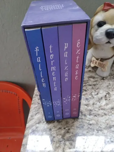 livros 4  série fallen