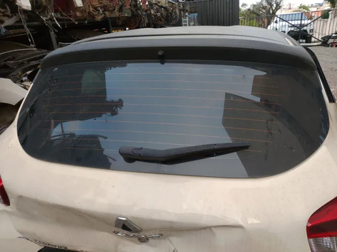 Vidro vigia traseiro Renault kwid