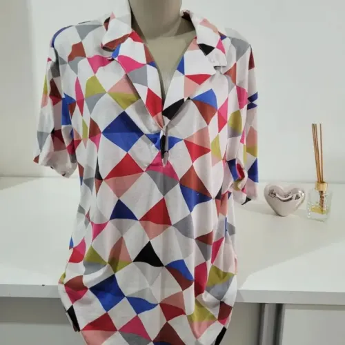 Blusa Feminina marca Lacoste 