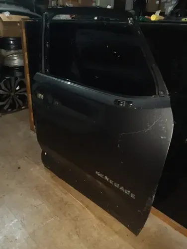 porta dianteira direita do jeep renegade 2022