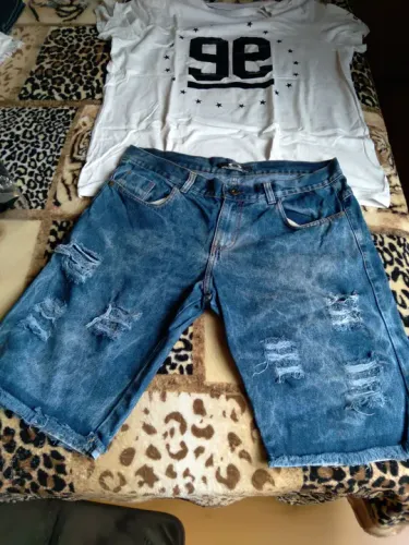 BERMUDA E BLUSA T/ 48