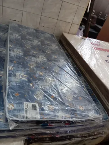 COLCHONETE DE SOLTEIRO ESPUMA NOVO