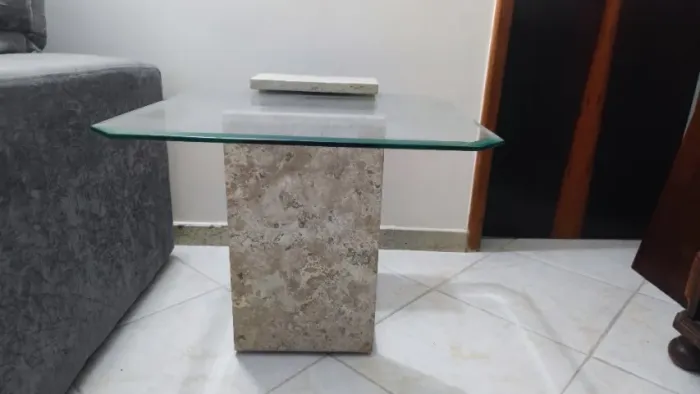Mesa de canto em Bege Bahia - Promoção valor do par!!