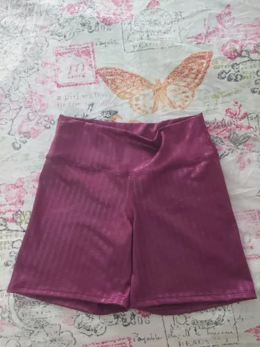 Short academia tamanho 40 / P