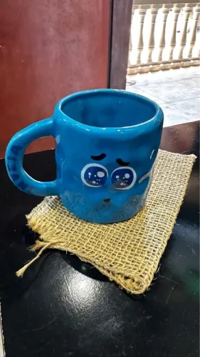 Caneca Divertida Mente Inveja