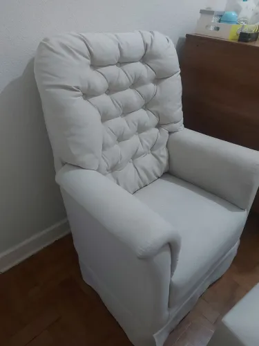 Poltrona de amamentação