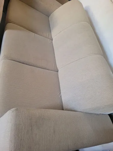 Sofá Modular Bege com Design Moderno