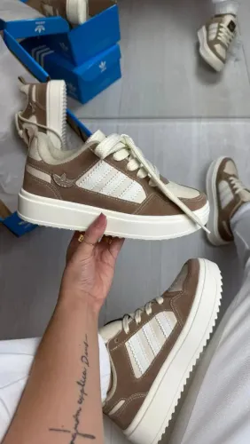 Tênis Adidas Feminino