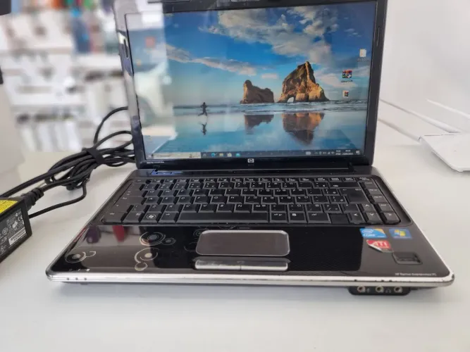 Notebook HP Pavilion - i3 ,8Gb de memória, bateria boa. Super rápido