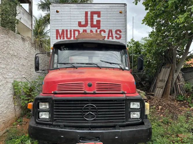 1113 MERCEDES BENZ (BAÚ 11M )