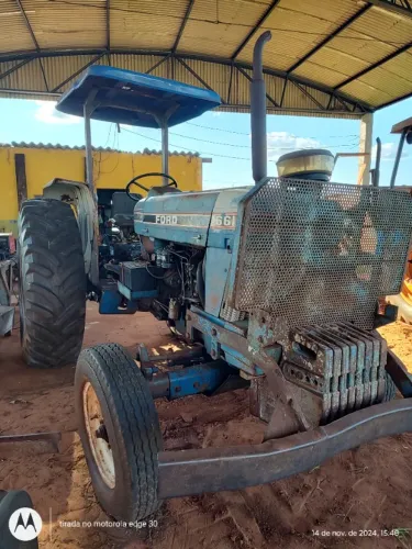 Trator Ford 6610