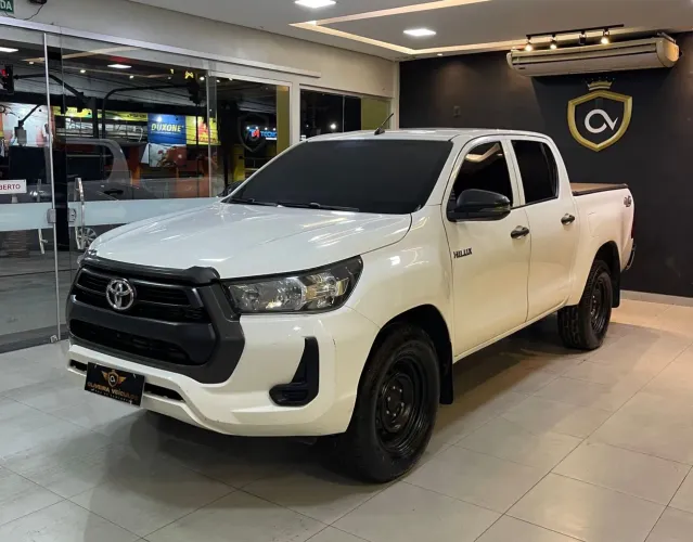 Toyota Hilux CD 4X4 2.8 Diesel Mec. 2021