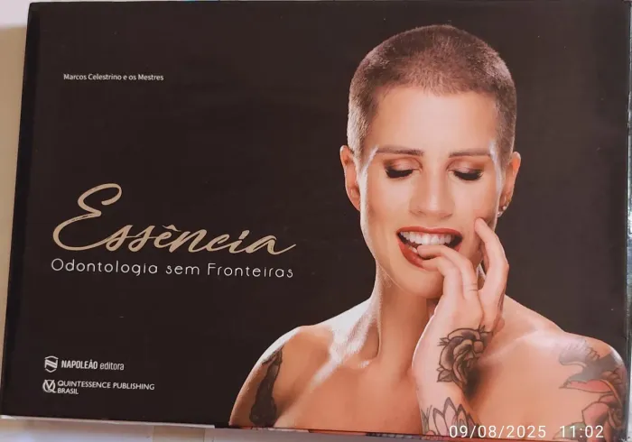 LIVRO: ESSÊNCIA. Odontologia sem fronteiras. $.200,00 Marcos Celestino e os mestres.
