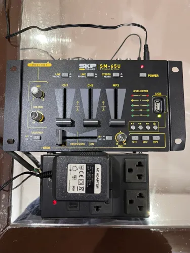 Mixer SkP Pro áudio modelo SM-65U