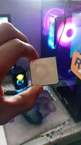 Vendo Processador Ryzen 3 2200g