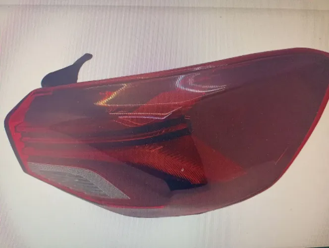 Lanterna Onix plus sedan sem led original lado direito