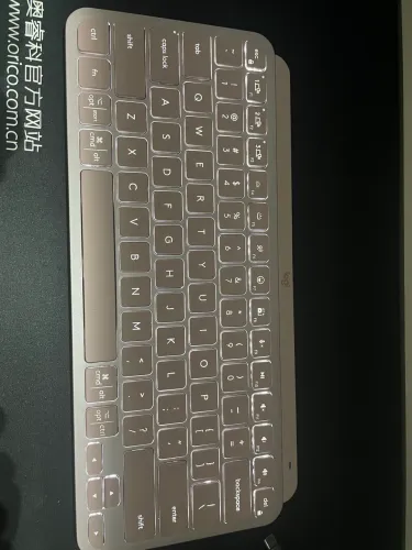 Teclado Mx Keys mini rosa
