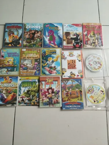 DVDs infantis em ótimo estado!