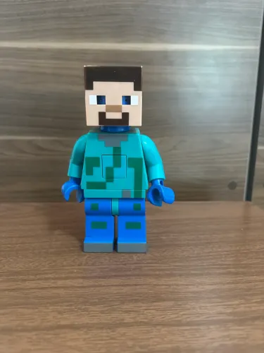 Boneco Minecraft Steve Eletrônico 