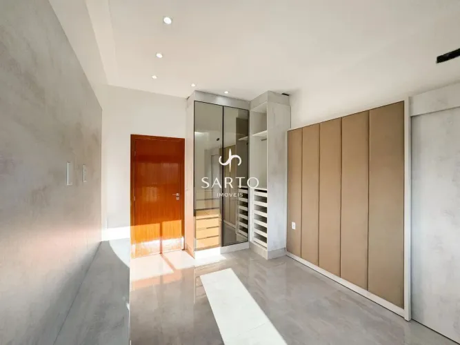 Casa no Condomínio Belas Artes