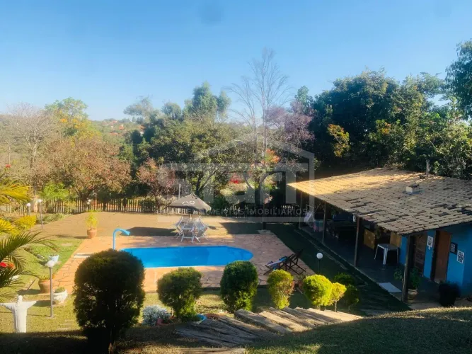 Casa com lazer completo à venda no Condomínio Aldeia da Jaguara por R 590.000
