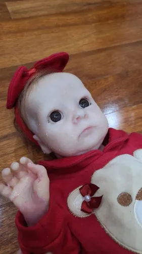 Linda Boneca Bebê Reborn