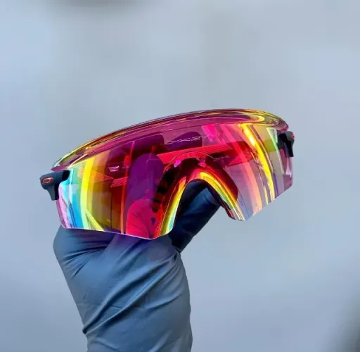 Óculos Oakley E888