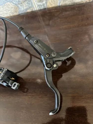 Freio dianteiro Shimano 446