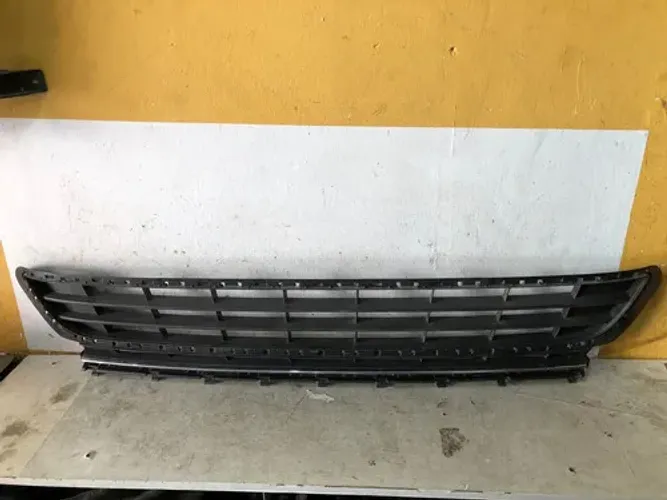 Grade Volkswagen Golf 2013 2014 2015 2016 22061551