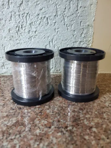 Bobina de arame inox 0,40 - próprio para caixilhos de apicultura. Bobina 500 gr