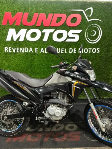 BROS 160 2023 COM APENAS 32 MIL KM RODADOS