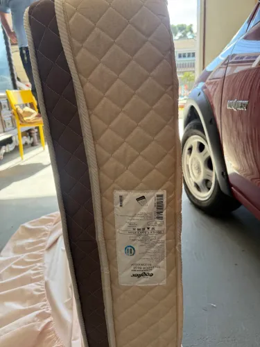 Colchão de solteiro  ecoflex estado de novo 