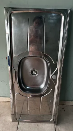Balcão de pia inox novo.