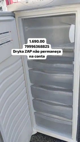Freezer vertical top