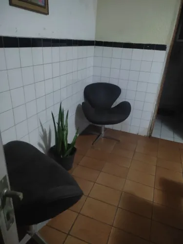 Poltrona cadeira giratória ( produto de alto nível) belíssima.