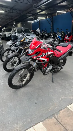 XRE 300 ABS 2022 muito conservada FINANCIA ATÉ 48x
