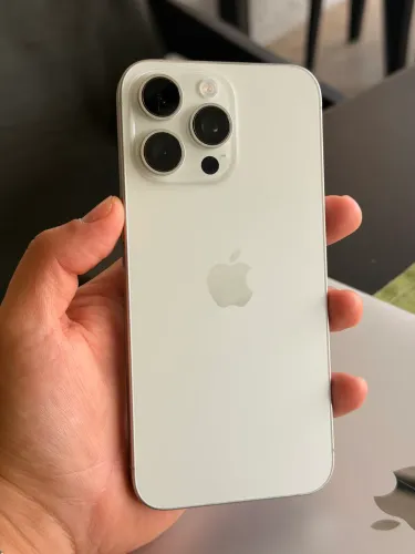iPhone 15 pro max 512gb