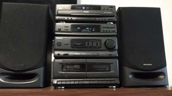 Microsystem Panasonic completo c/ Caixas e CD Carroussel (Ver descrição)