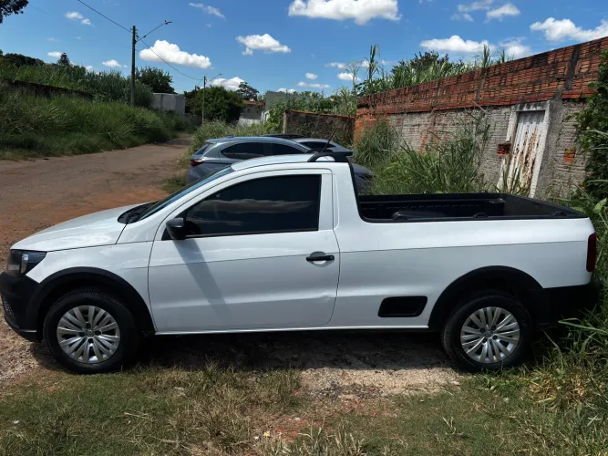Volkswagen Saveiro Robust 1.6 Total Flex 8V 2023