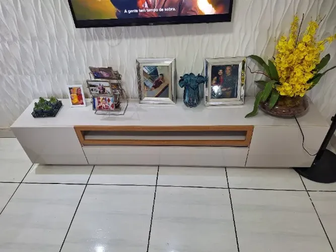 Rack de sala laqueado 2.20 comprimento 