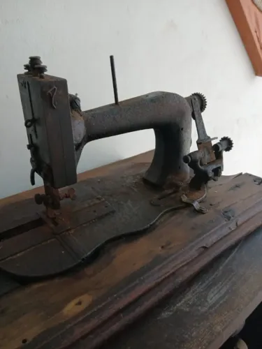Máquina de Costura