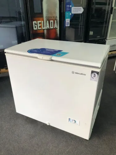 Freezer Metalfrio 300 litros (novo)
