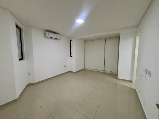 Aluga-se apartamento na orla de Petrolina com vista Rio e duas vagas de garagem